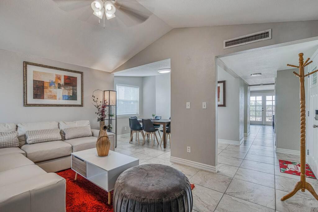 The Hummingbird Sunset Home, West Side 엘패소 외부 사진